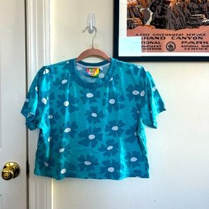 Big Bud Press Lazy Daisy Print Crop Tee, Blue, Unisex Small